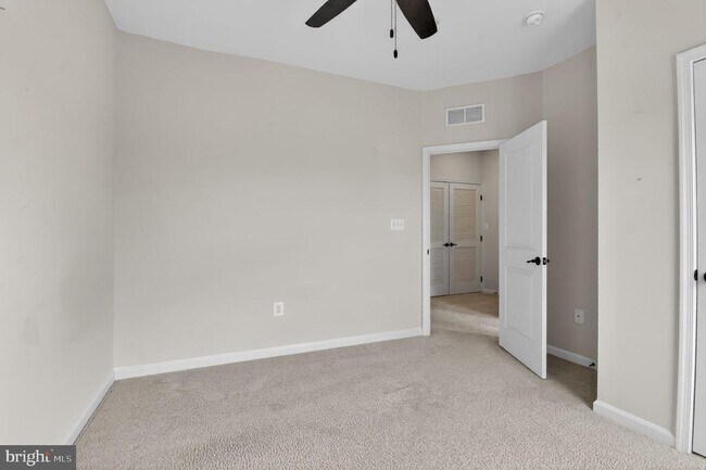 Building Photo - 22609 Winding Woods Way