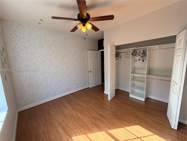 Building Photo - 2804 NW 7th Ct