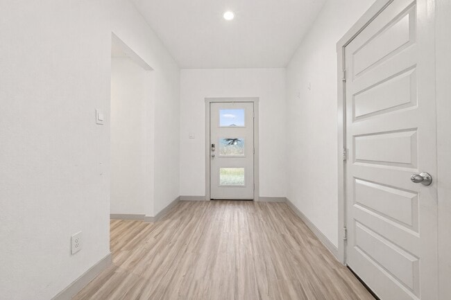 Building Photo - 3902 Birtley Bnd Wy