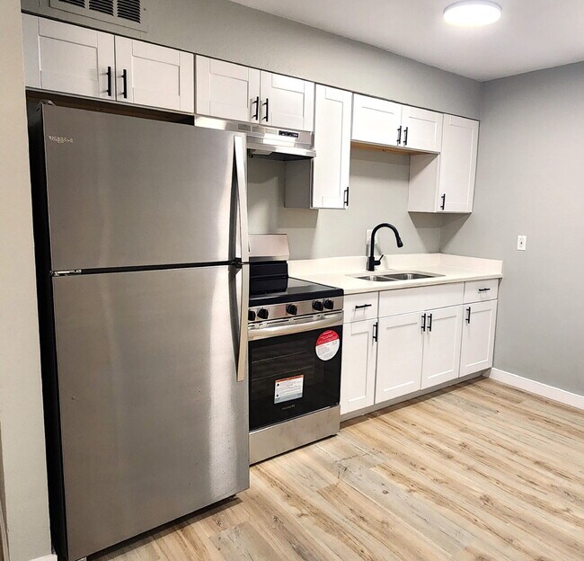 Primary Photo - Updated 1BR in North Phoenix – New Kitchen...