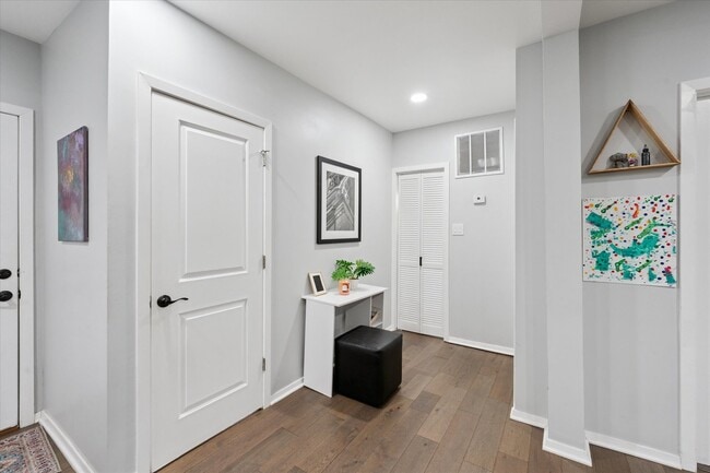 Building Photo - 1313 Gordon Ave