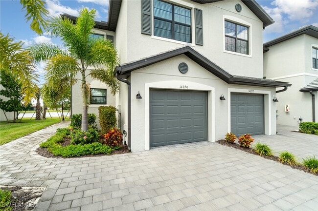 Building Photo - 14220 Pine Lodge Ln
