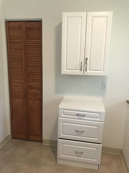 Pantry - 3555 S Downing St