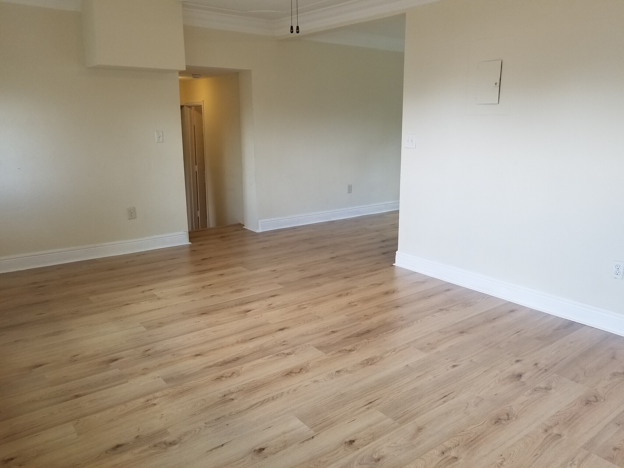 Building Photo - 1085 NW 133rd St