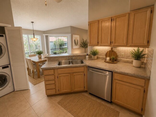 Building Photo - 4807 Normandy Pl