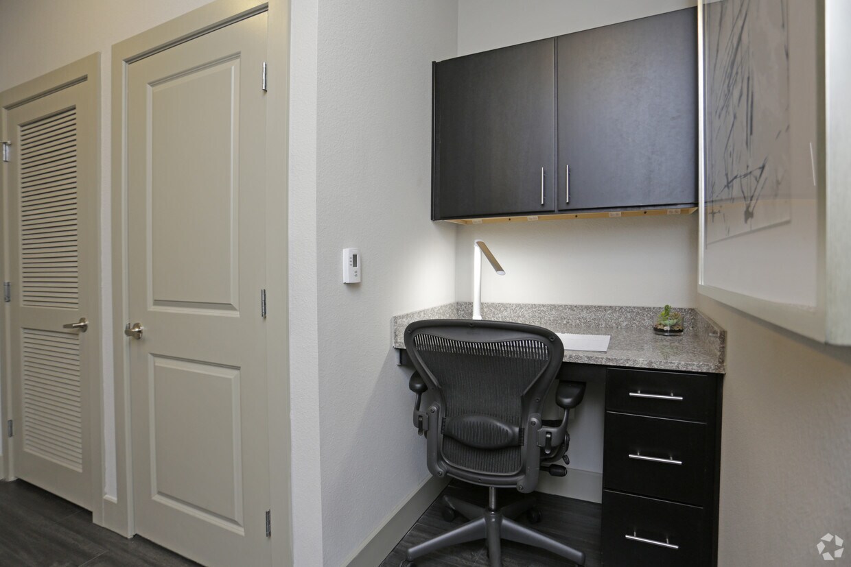 70 Civic at Frisco Square HD Terbaru