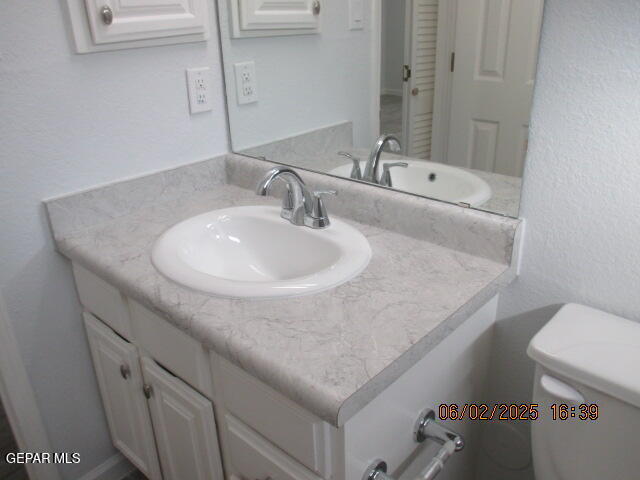 Building Photo - 525 Rosinante Rd