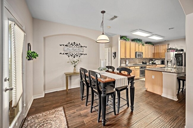 Building Photo - 11506 Aucuba Ln