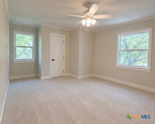 Building Photo - 222 Preston Hollow