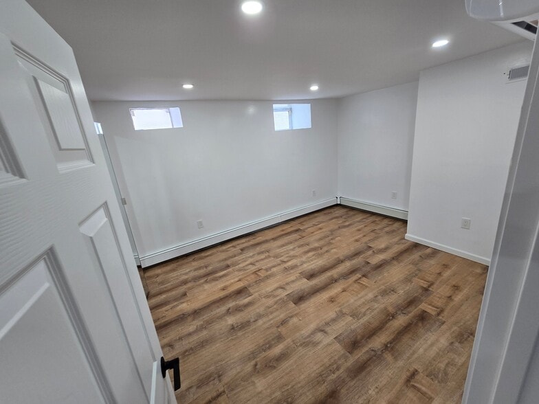 Building Photo - 23 Wabeno St