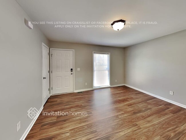 Building Photo - 1027 Tilden Rd