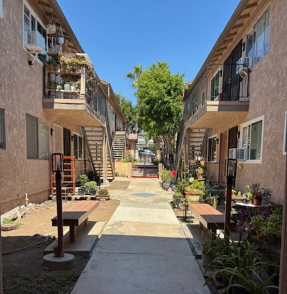 Building Photo - Sundance Senior Apartments