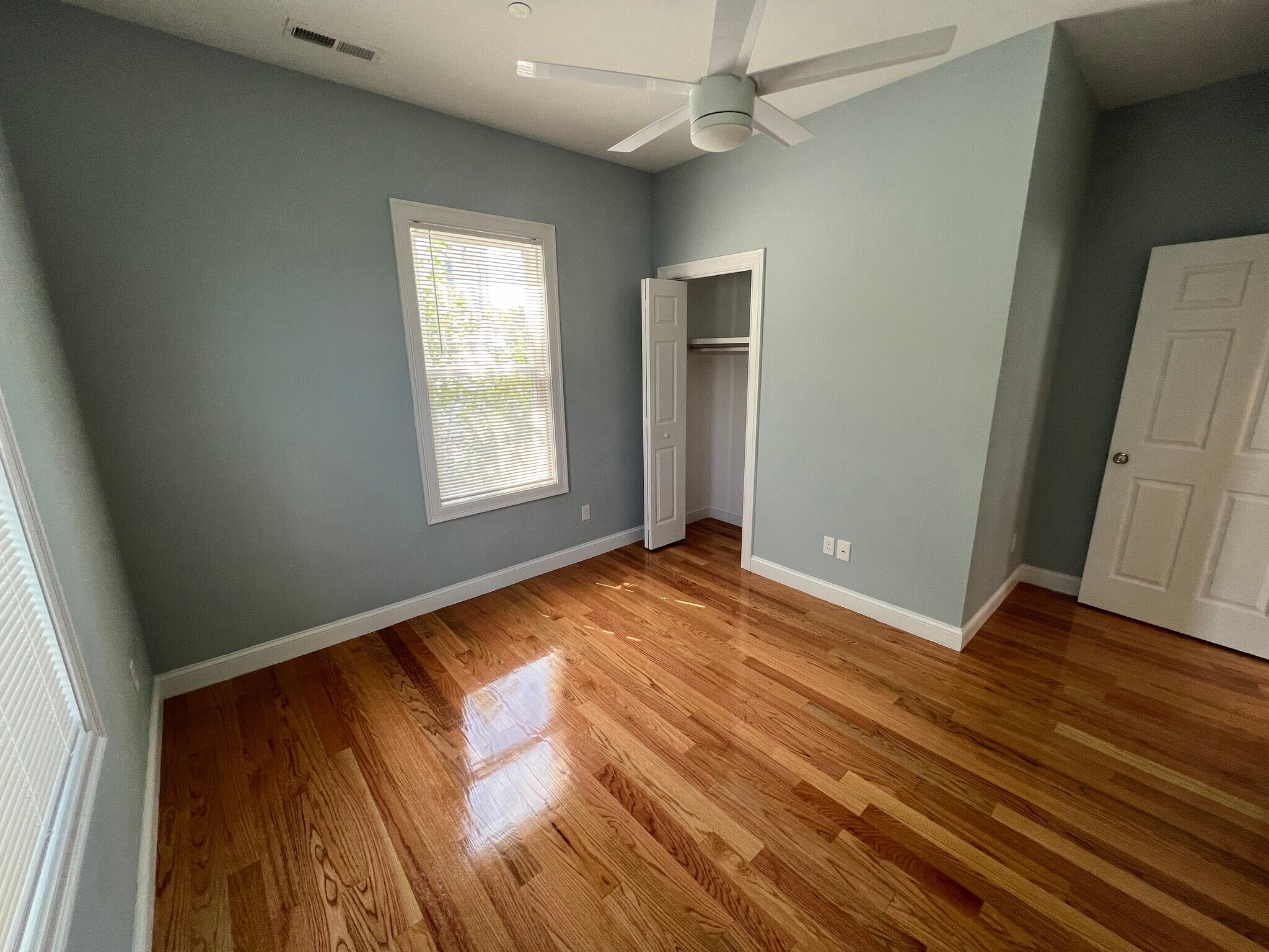 Building Photo - 126 Cross St