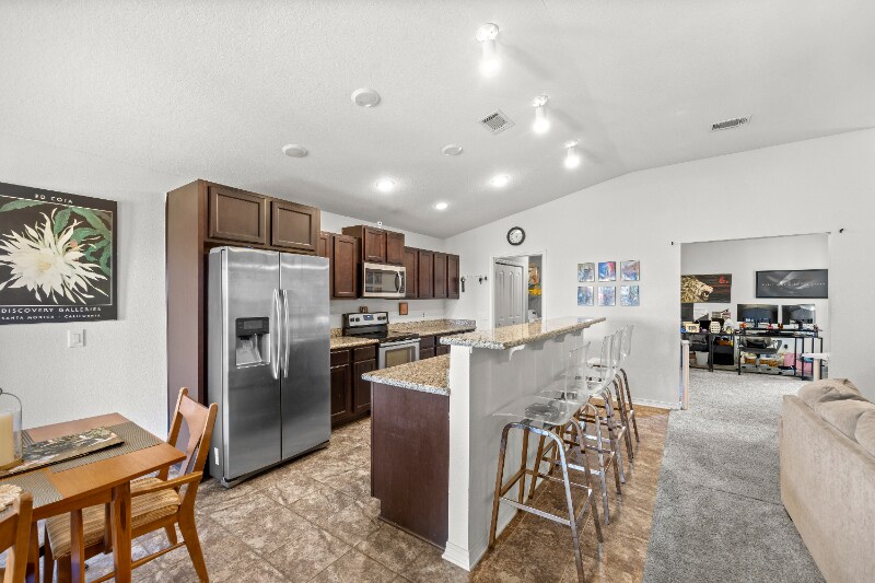 Building Photo - 5508 Peach Dr