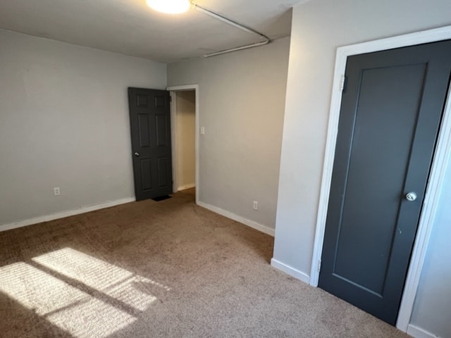 Building Photo - 742 Pony Farm Road