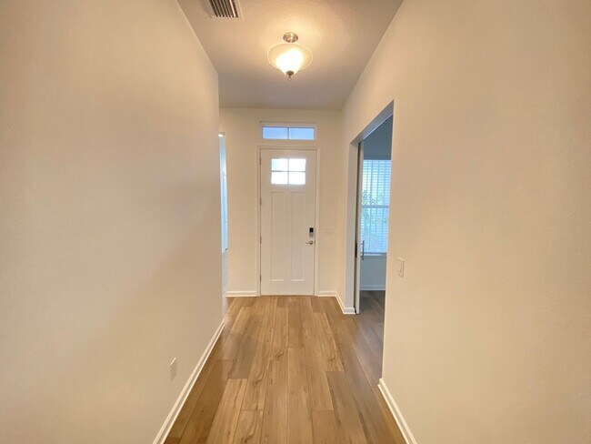 Building Photo - 6338 Trailblaze Bnd