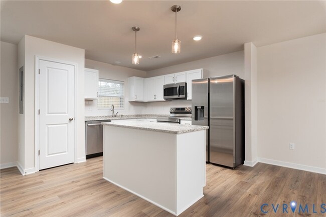 Building Photo - 5327 Chamberlayne Rd