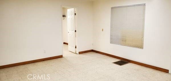 Building Photo - 4611 Central Ave