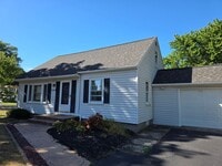 Building Photo - Greece Spacious 3 Bedroom 2 Full Bath Home...