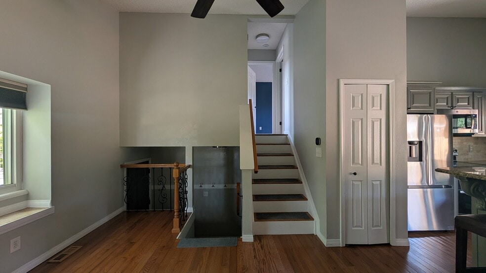 Building Photo - 3450 Hazelwood Ct