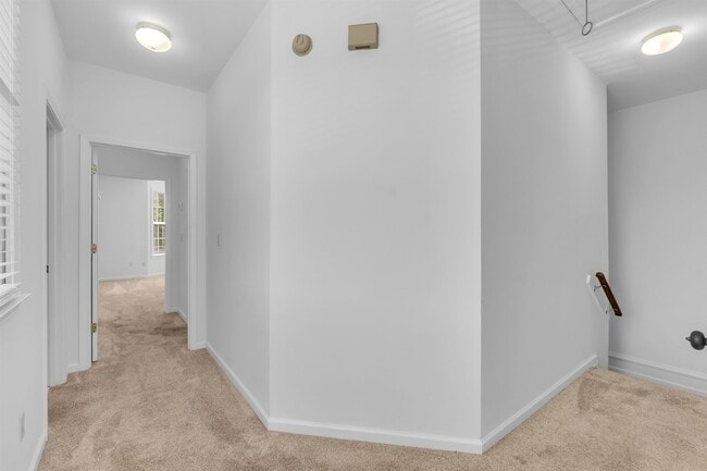 Building Photo - 176 Harbor Village Dr