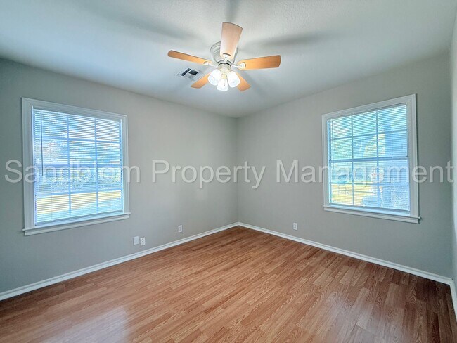 Building Photo - 35 S Joplin Ave