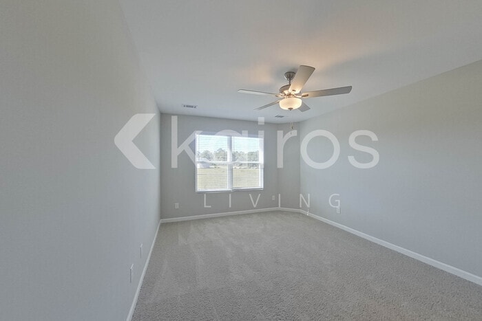 Building Photo - 862 Silent Barge Cv