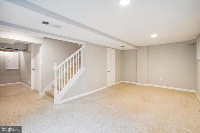 Building Photo - 6124 12th Rd N