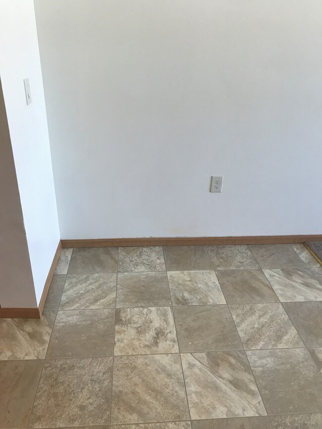 Building Photo - Northwoods Apartments