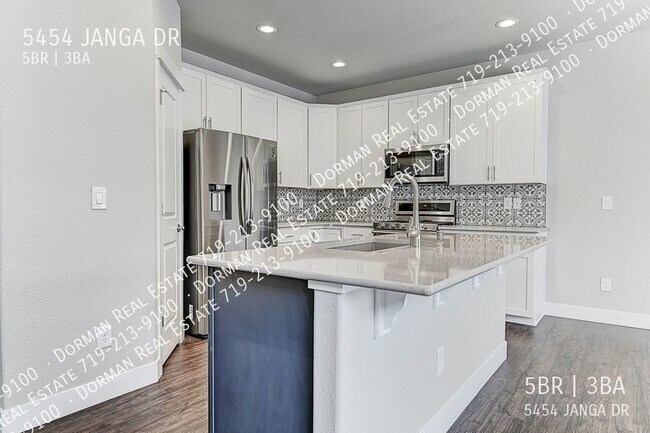 Building Photo - 5454 Janga Dr