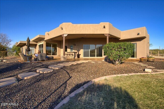Building Photo - 6789 E Saber Rd