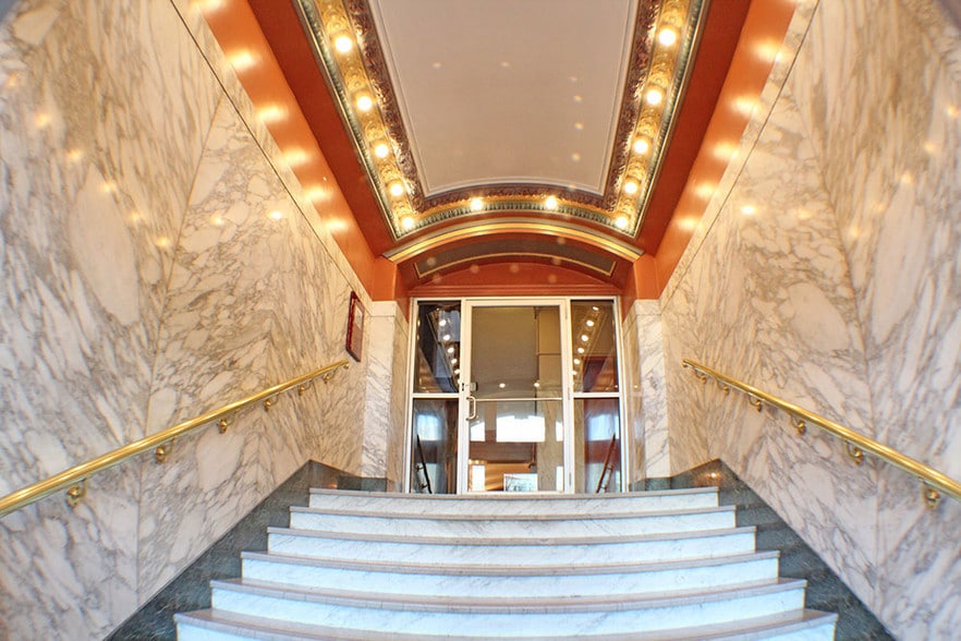 Stockbridge Apartments ALL UTILITIES INCLUDED 3328 Euclid Ave