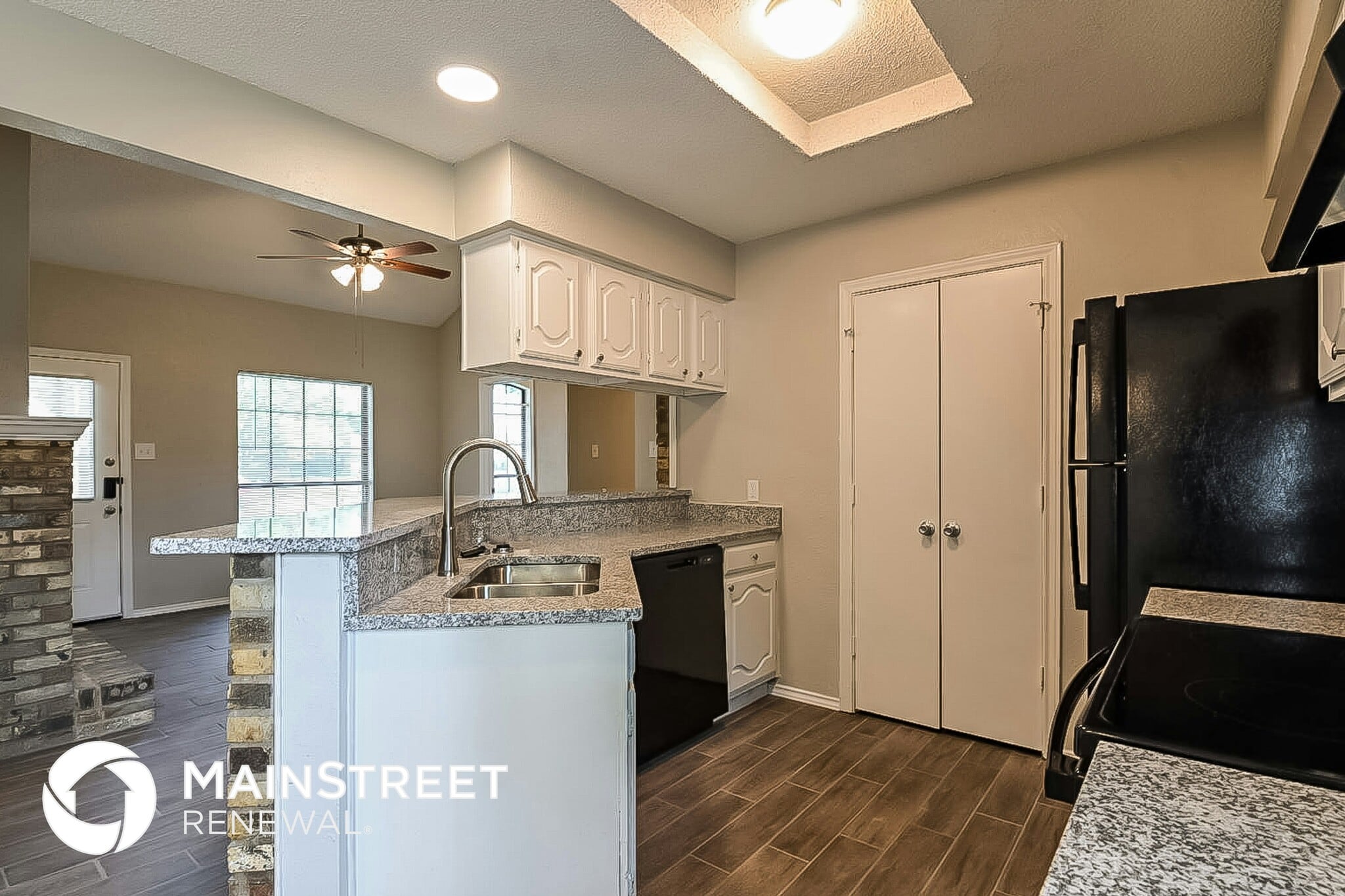 Building Photo - 103 Meadow Dr