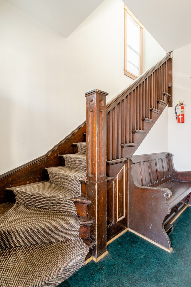 Building Photo - 4065 N Mississippi Ave