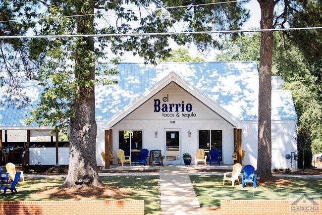 Building Photo - 285 Hampton Ct