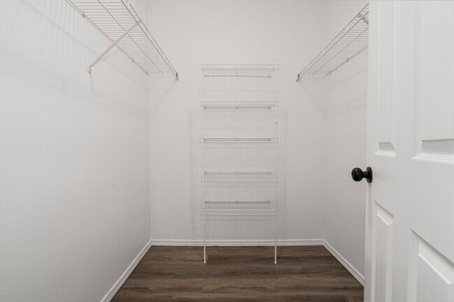 Building Photo - 2Bd/2Ba Redmond Condo