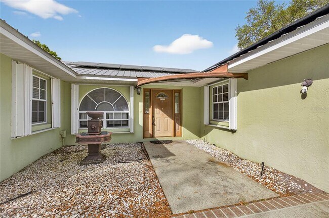 Building Photo - 2065 Oak Beach Blvd