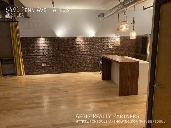 Building Photo - EAST LIBERTY MUST SEE INSIDE!!! (1 BED 1 B...