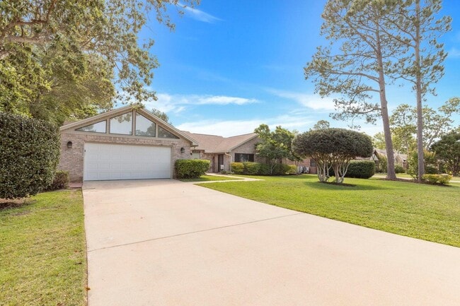 Building Photo - 708 Turnberry Cove S