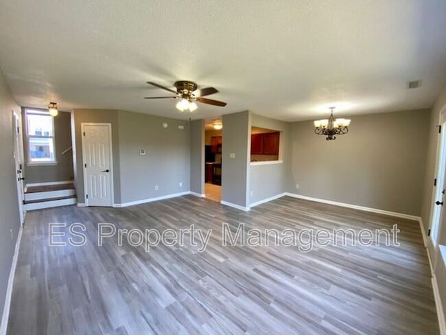 Building Photo - 16736 Aulton Dr