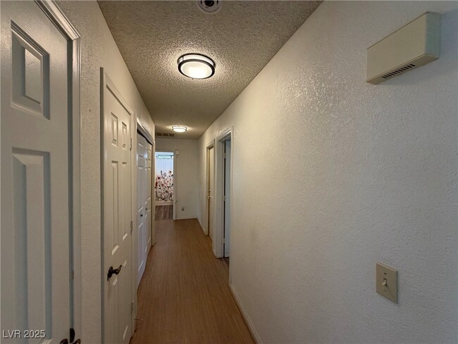 Building Photo - 6305 Crosswood Ave