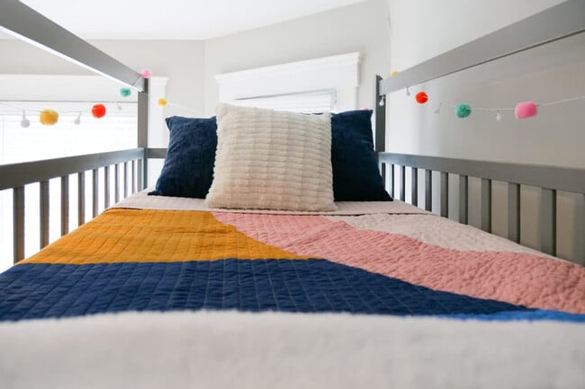 Building Photo - 713 Crosby St