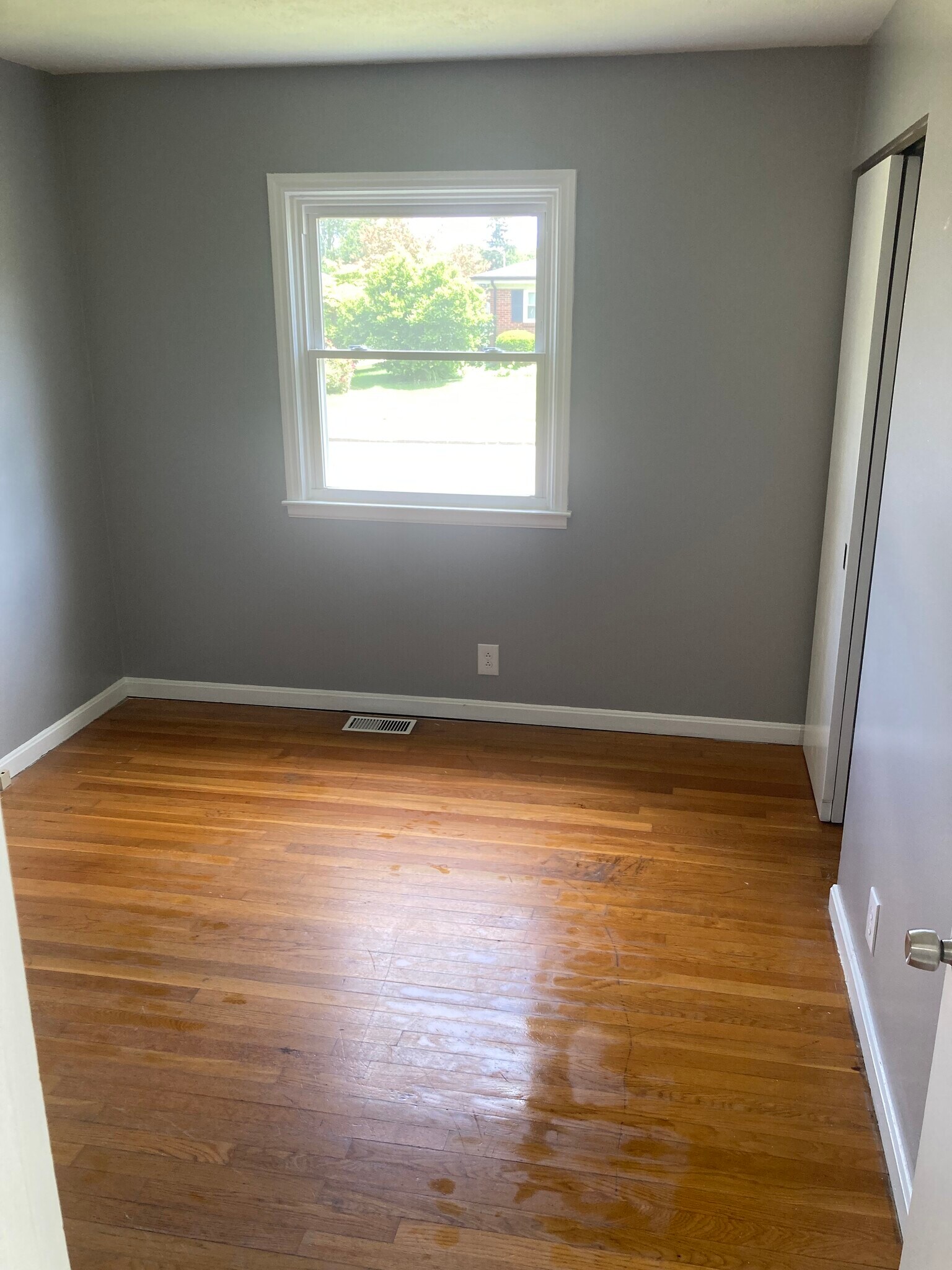 Building Photo - 2204 Winterberry Dr