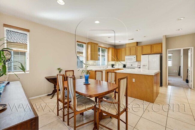 Building Photo - 55+ Age Community – Charming 2 Bed / 2 Bat...