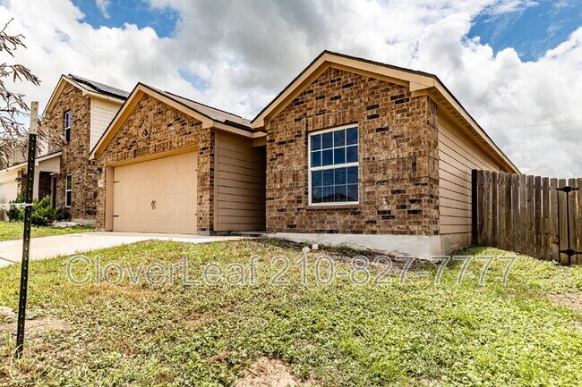 Building Photo - 15266 Snug Harbor Way