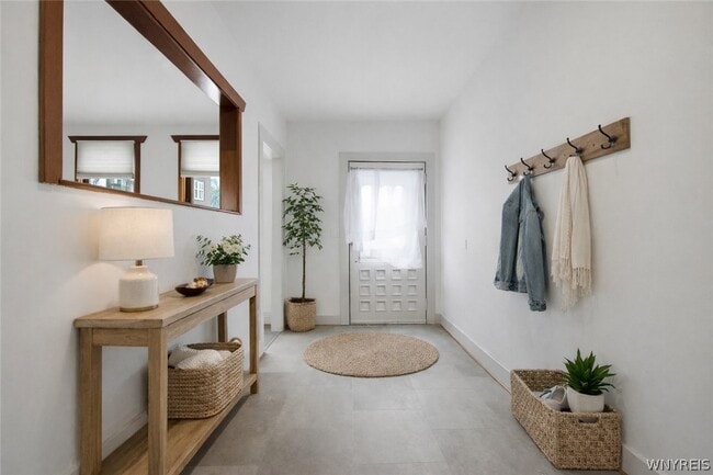 Building Photo - 444 W Ferry St