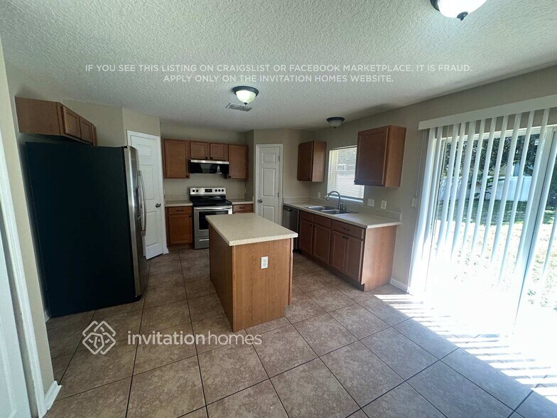Building Photo - 2524 Palmetto Ridge Cir