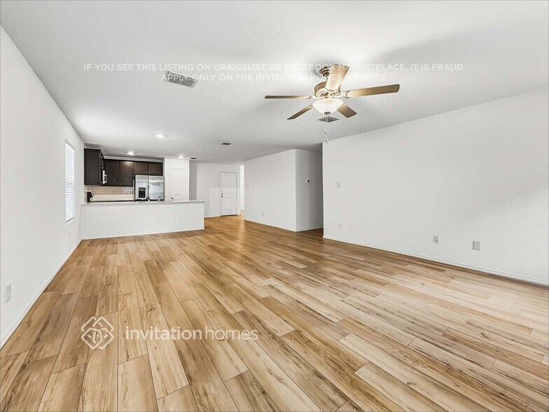 Building Photo - 1304 Haymarket Rd