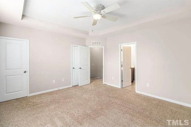 Building Photo - 4039 Sykes St