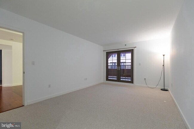 Building Photo - 219 S 18th St